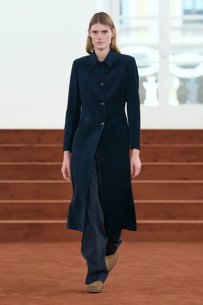 Look 41